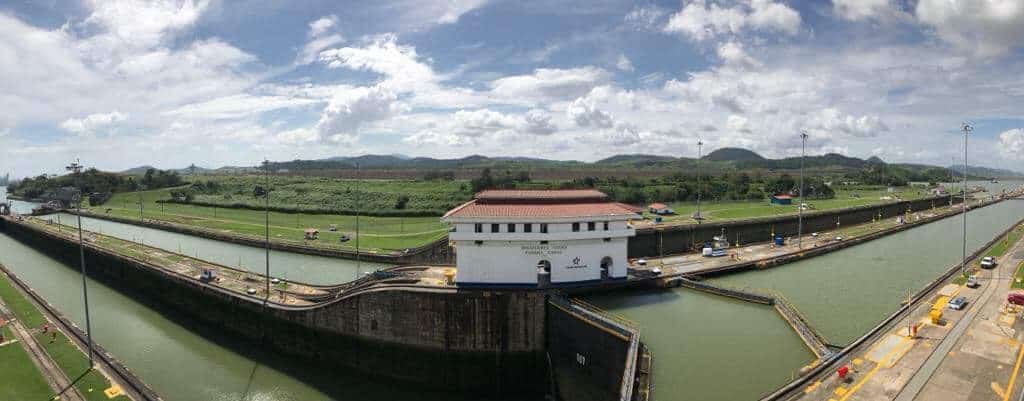Πανοραμική φωτογραφία του Miraflores Locks