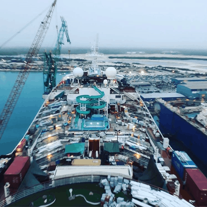 5. Cruiseship at the drydock. Credits to Ilias Soultanias