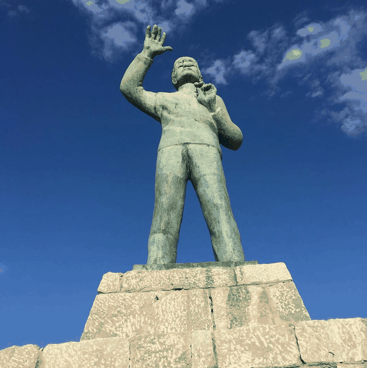 6. Monument to the seaman. Credits to Iliasmiles