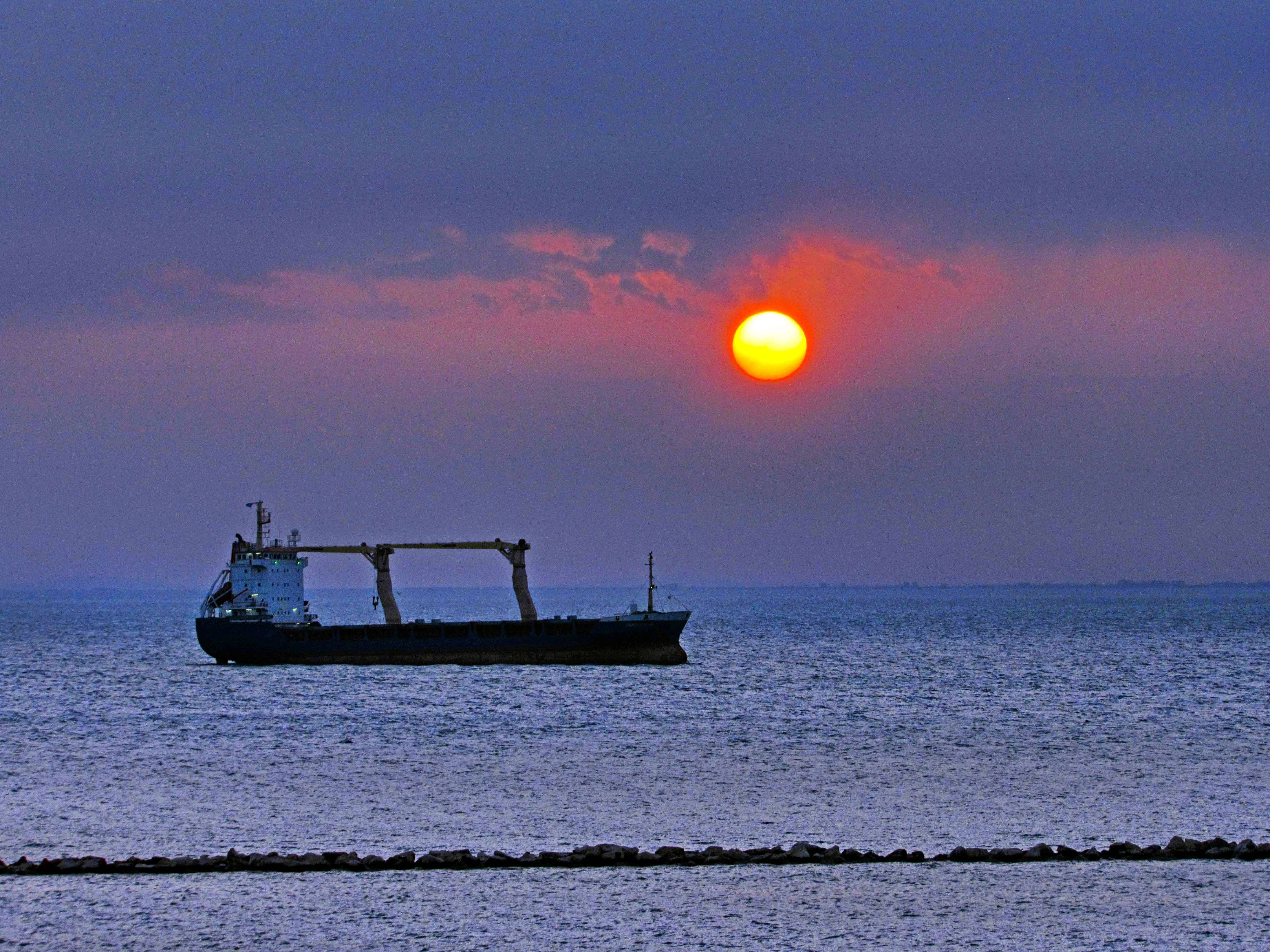 23. Δημήτρης Κομπολίτης (Romantic mood: ON)