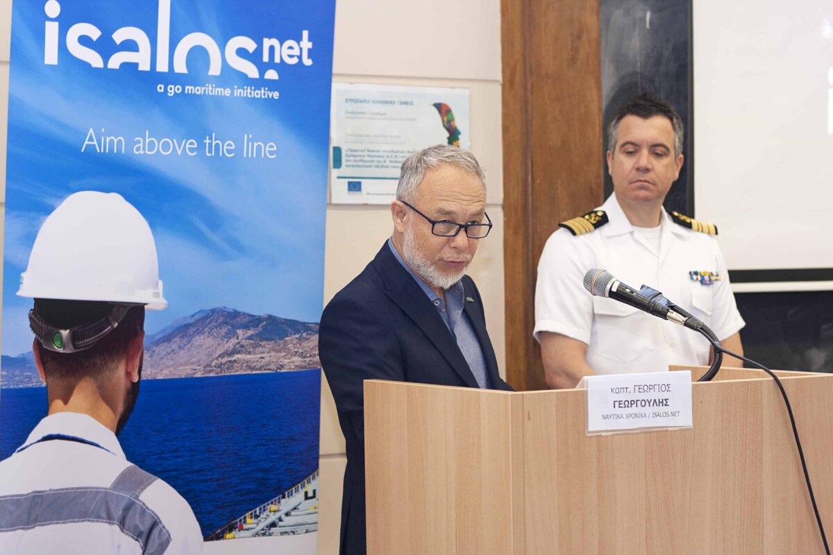Ο διευθυντής της Σχολής Μηχανικών κ. Νίκος Φραγκιαδάκης