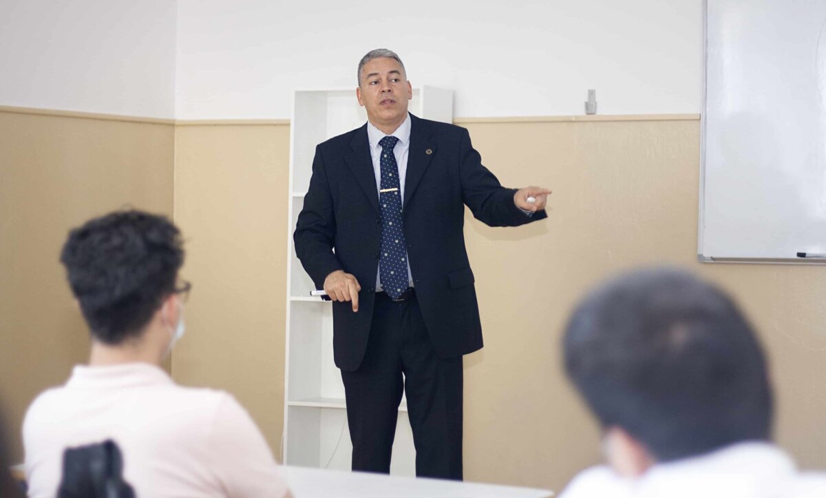 Στιγμιότυπο από το workshop με θέμα «Ανθρώπινος Παράγοντας στη Ναυτιλία», στο οποίο συμμετείχαν οι κ.κ. Κώστας Κατσουλιέρης, Senior Executive (Claims), The North of England P&I Association Limited & Νικόλαος Φαγογένης, Marine Personnel Department, Eastern Mediterranean Maritime Limited