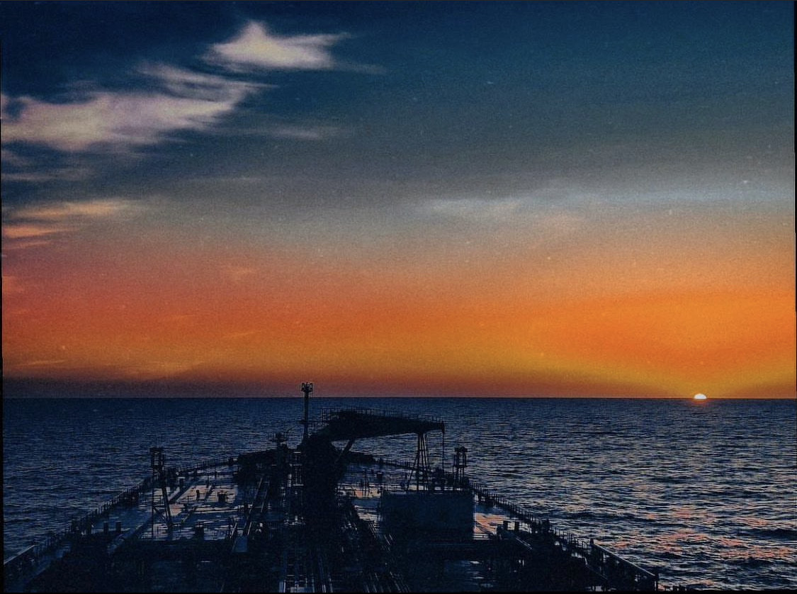 1. Where the horizon meets the sky in a blaze of colors. Credits to Manolis Skandalis