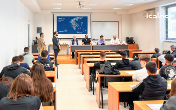ΑΕΝ Μακεδονίας: Οι μαθητές της Θεσσαλονίκης γνωρίζουν τα επαγγέλματα της θάλασσας