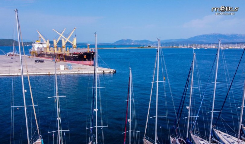 2. Where the horizon meets the harbor Credits to Nikos Dimolitsas