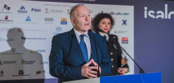 Στέφανος Γκίκας προς σπουδαστές ΑΕΝ: «Είστε οι συνεχιστές της μακράς ένδοξης πορείας της ελληνικής ναυτιλίας»