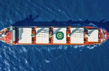Πώς συντηρούνται τα καλύμματα αμπαριών στα bulk carriers;